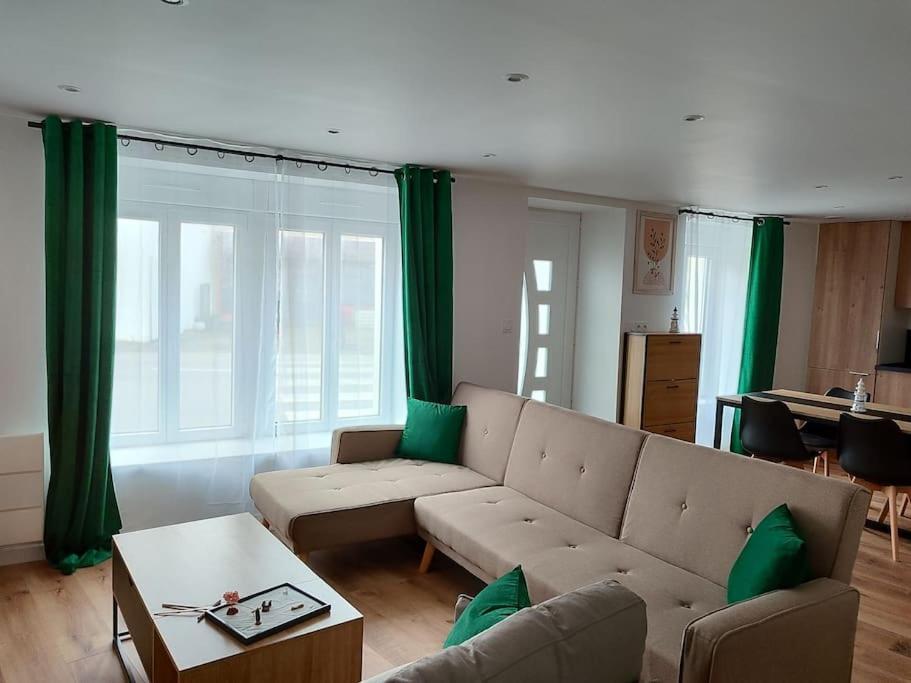 Guilvinec 70M² House Entirely Renovated!ヴィラ エクステリア 写真