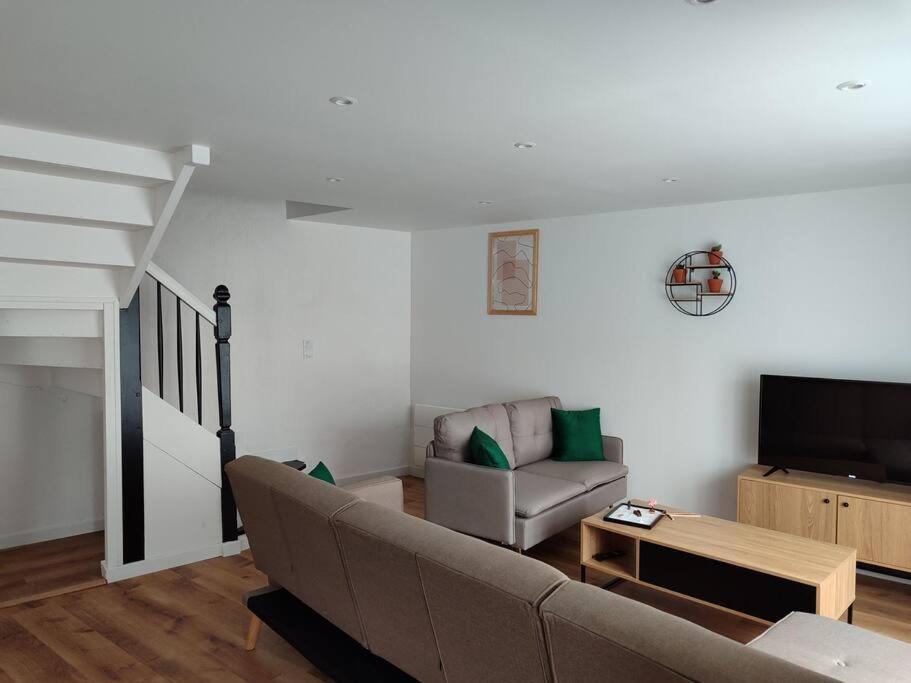 Guilvinec 70M² House Entirely Renovated!ヴィラ エクステリア 写真